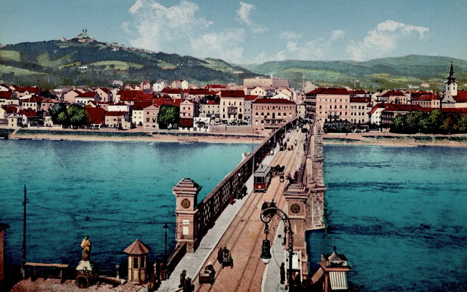 Urfahr postcard: a city near Linz WHere Hitler lives between 1905 and 1907