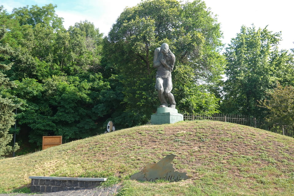 A monument to the fallen solders of Ukraine at the WW2 Museum in Kyiv, 2026