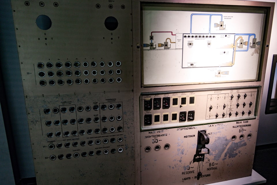 ELECTRIC CONTROL PANEL