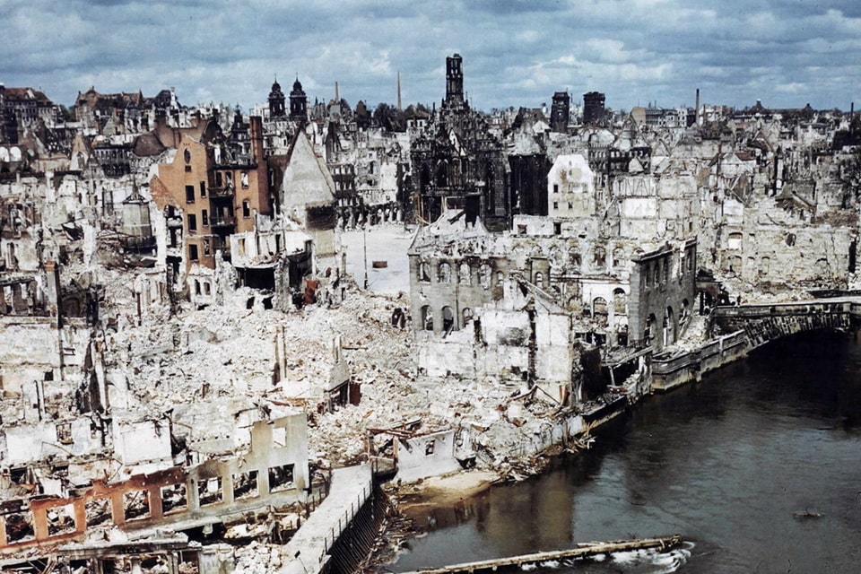 The devastated Nuremberg in 1945