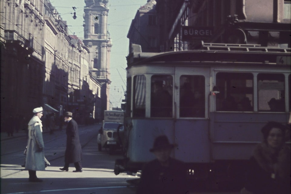 Theatinerstraße mit Theatinerkirche