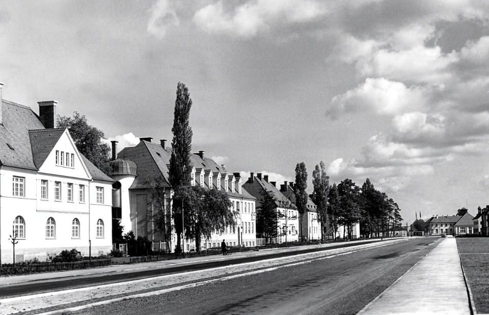 SS-Strasse (Straße der KZ-Opfer today) in Dachau — residential street for SS officers and families during the camp operation, 1930s–1945