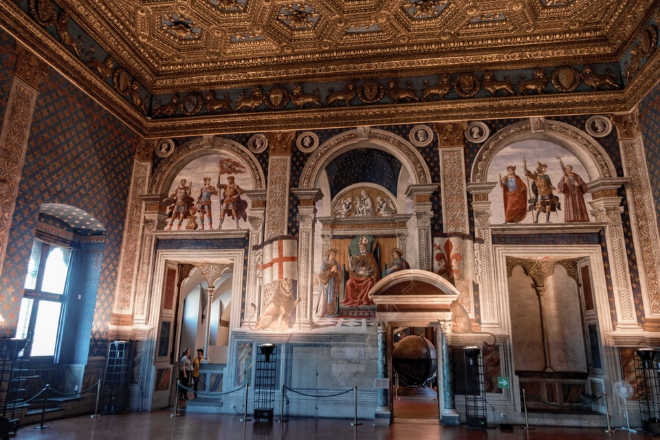 inside Palazzo Vecchio