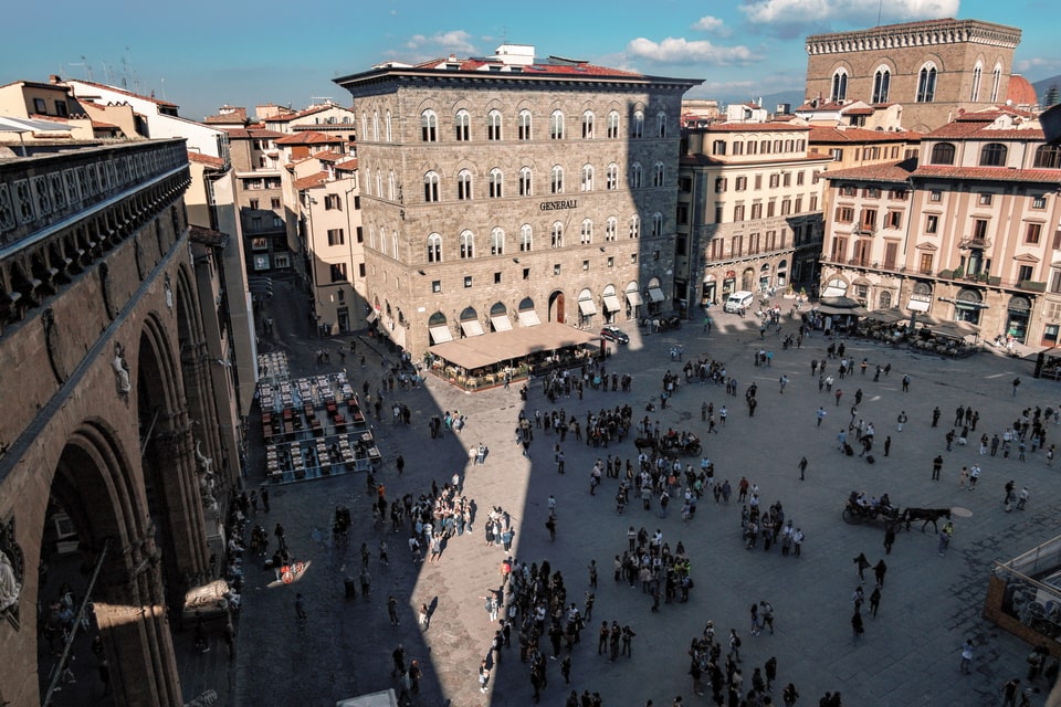 panorama over Piazza Della Signoria
