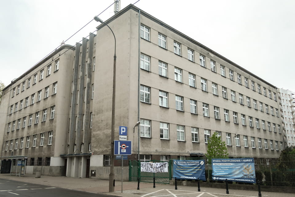 Former Stawki 21 building (now Stawki 5/7) today — University of Warsaw Department of Psychology, adjacent to the Umschlagplatz Monument