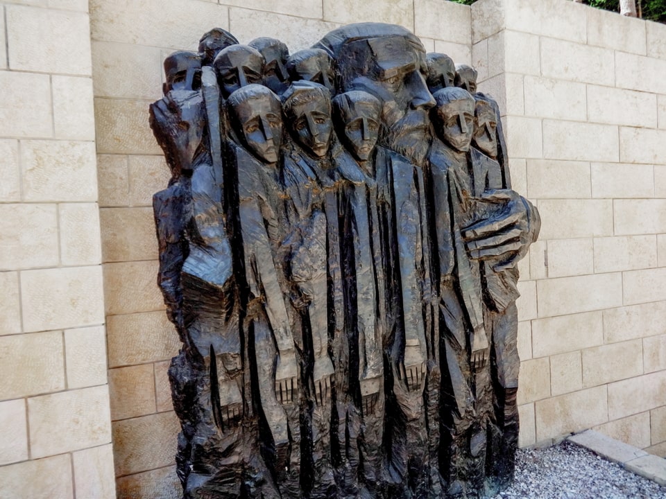 A memorial of Janusz Korczak and his orphans at the Yad-Vashem
