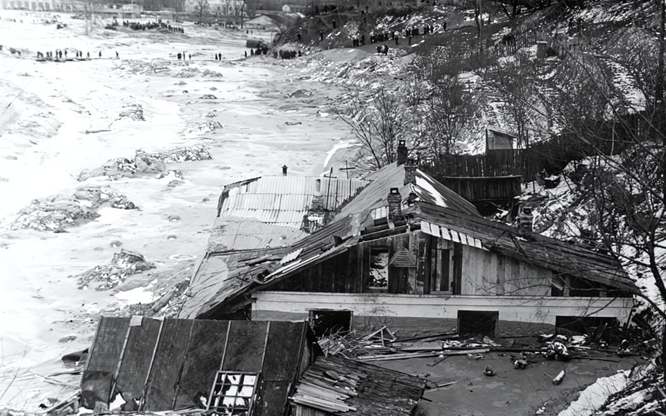 Rare archival photograph of the Kurenivka landslide in Kyiv, 13 March 1961 — the Soviet dam retaining slurry from Babyn Yar construction collapsed, flooding the Kurenivka district