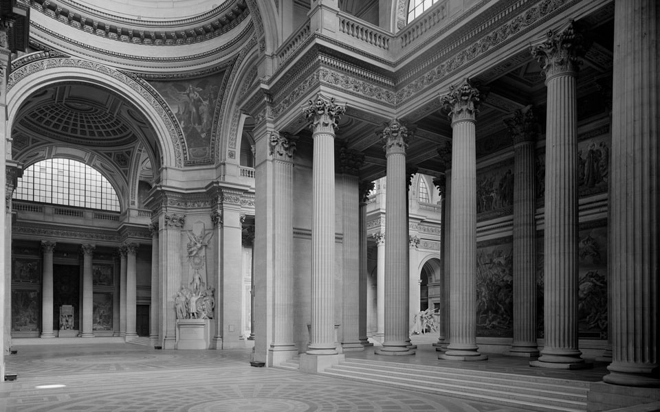Inside Parisian Pantheon