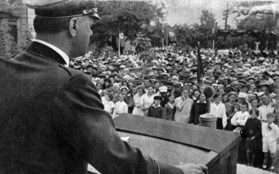 Rosenberg delivers his speech at the Mennonite settlement of east Prussian settlers northwest of Khortytsia Island
