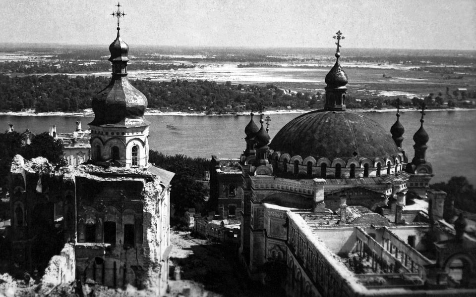 Panorama of the Kyiv-Pechersk Lavra in 1941