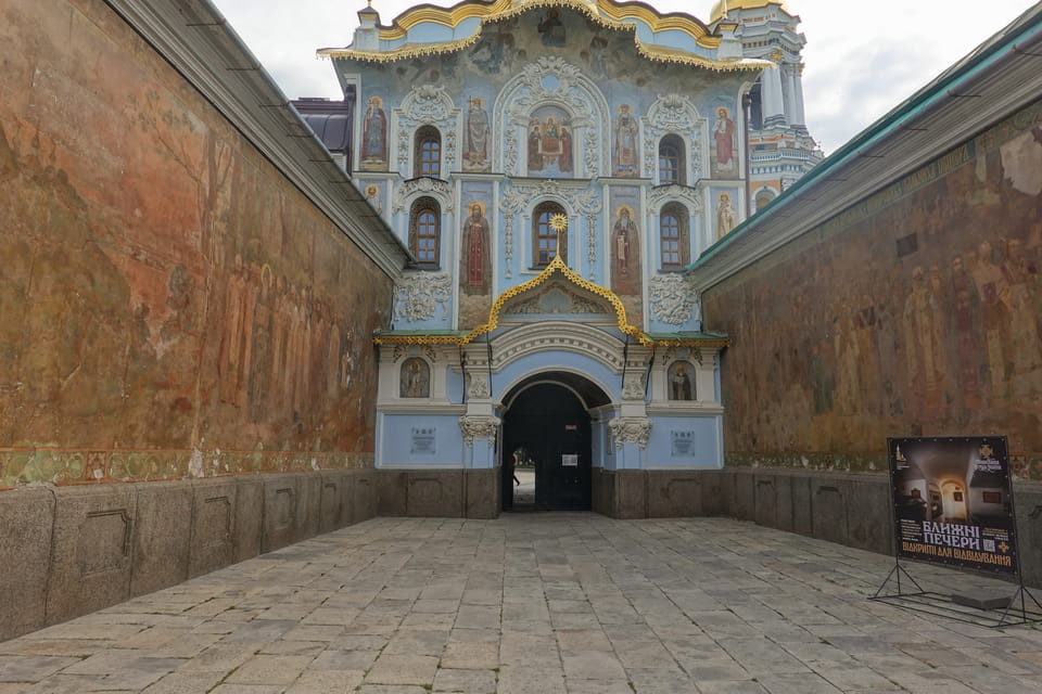 An exit to the Kyiv-Pechersk complex in Kyiv today