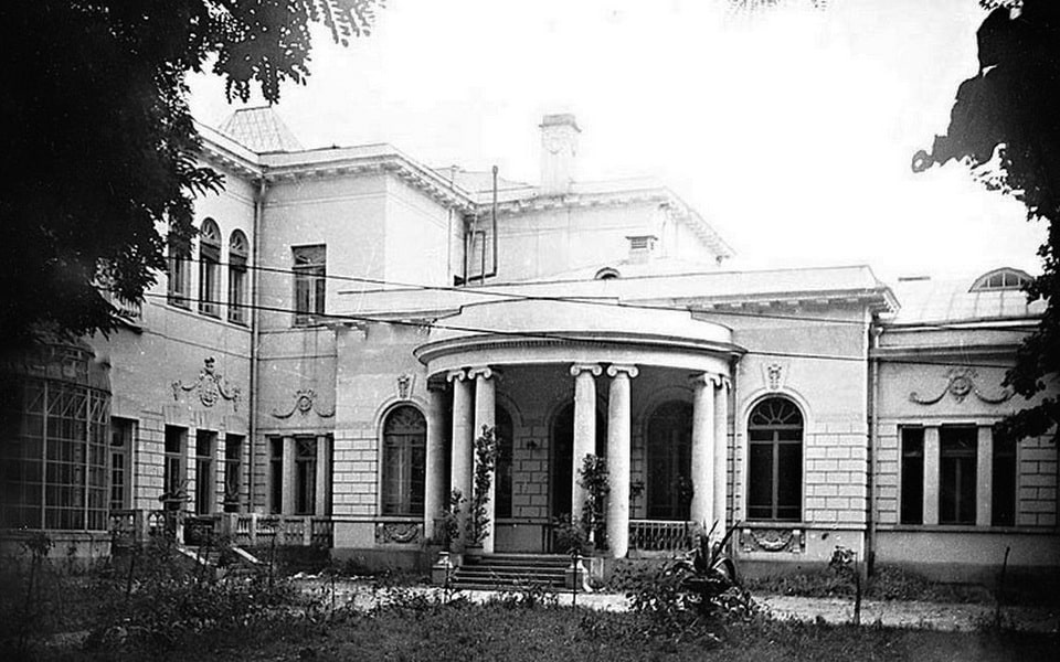 Countess Nataliia Uvarova and her mansion in Kyiv