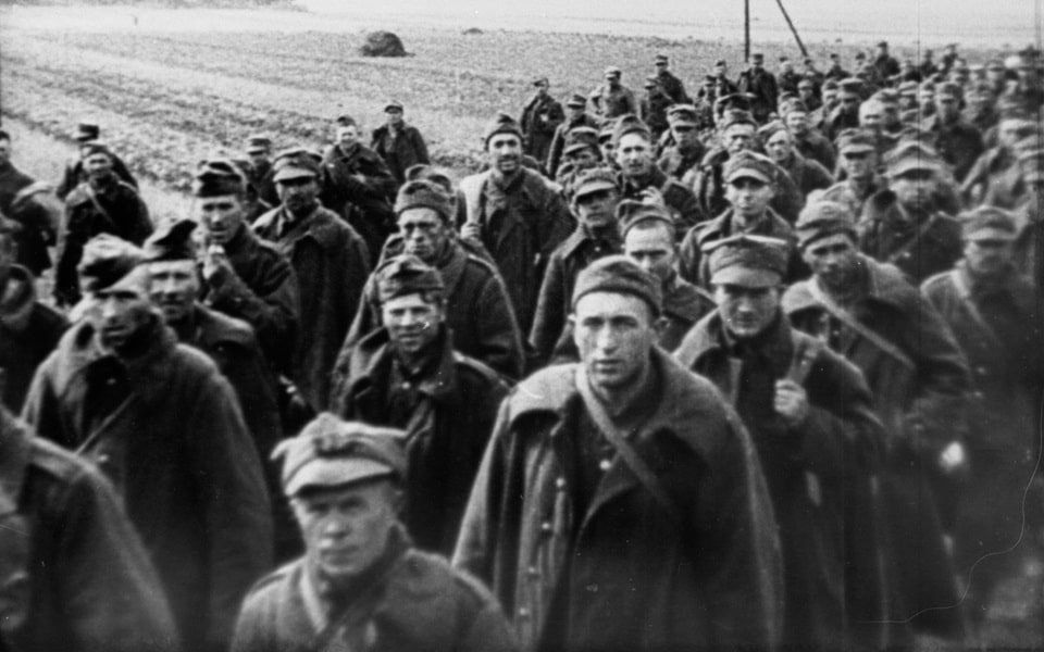 Polish POWs marching to Soviet labour camps