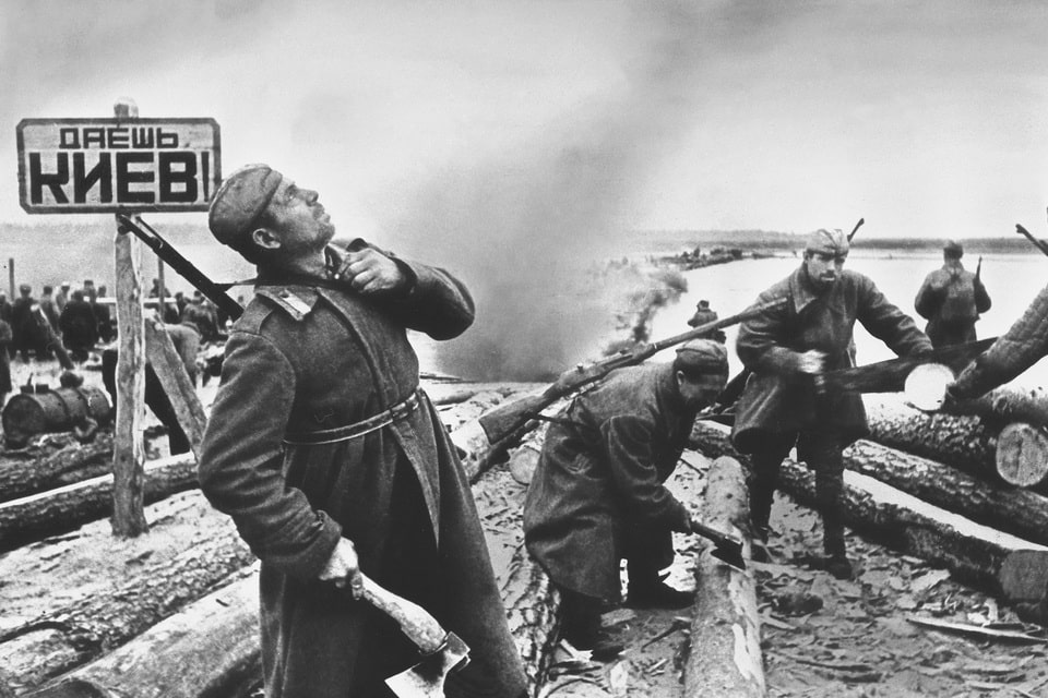 Soviet sappers are building a crossing across the Dnieper northeast of Kyiv. November 1943