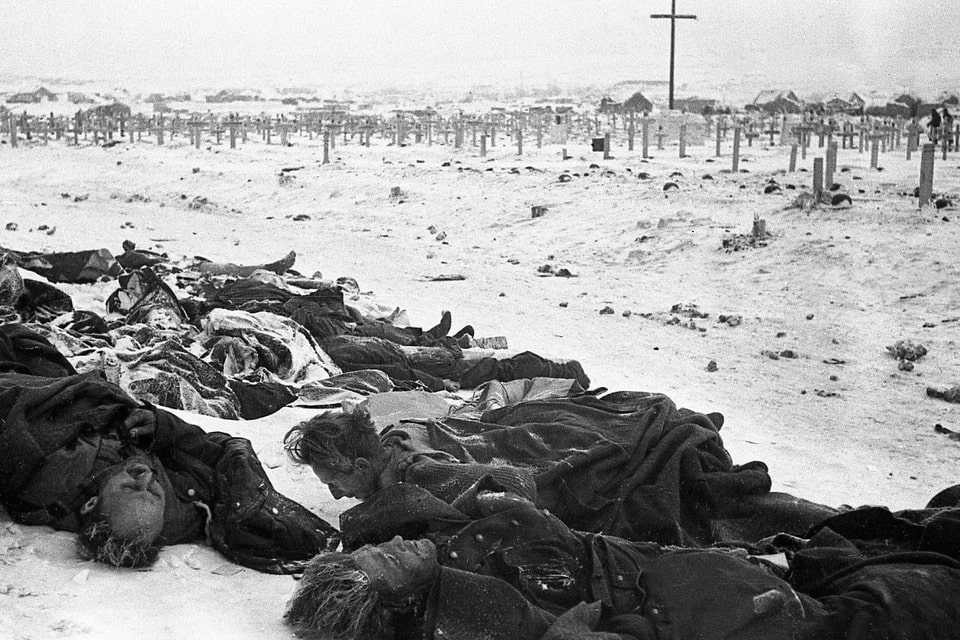 Bodies of Wehrmacht soldiers near the German cemetery in the village of Gorodishche in the Stalingrad region