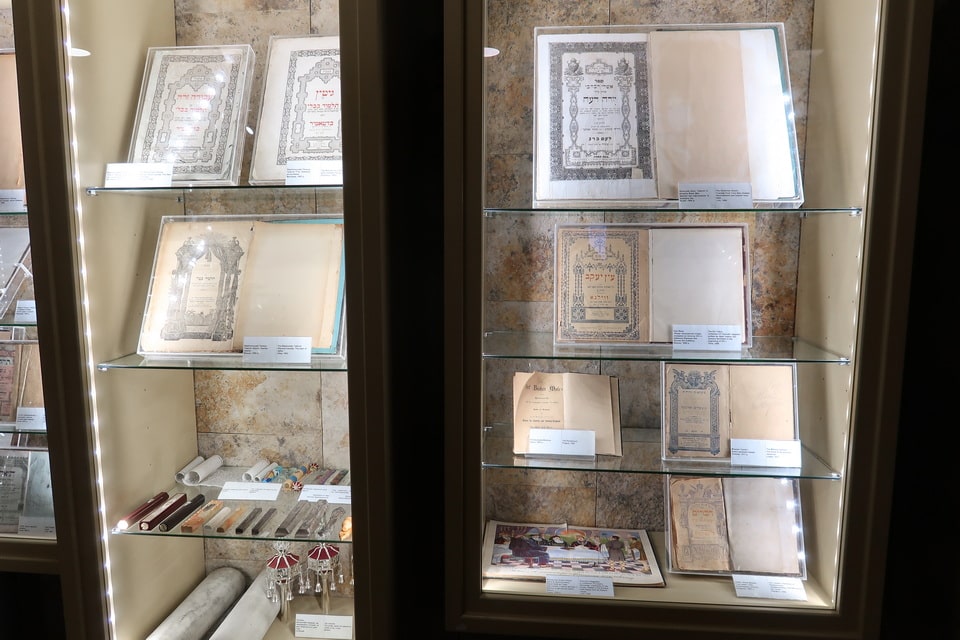 Jewish manuscripts