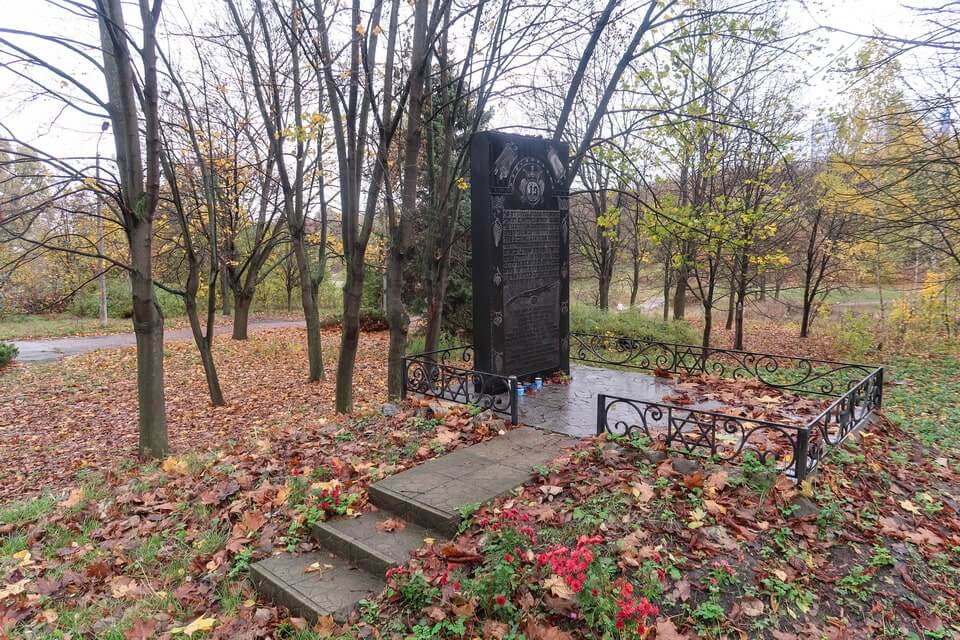 The appropriate Jewish memorial on the site of the massacre