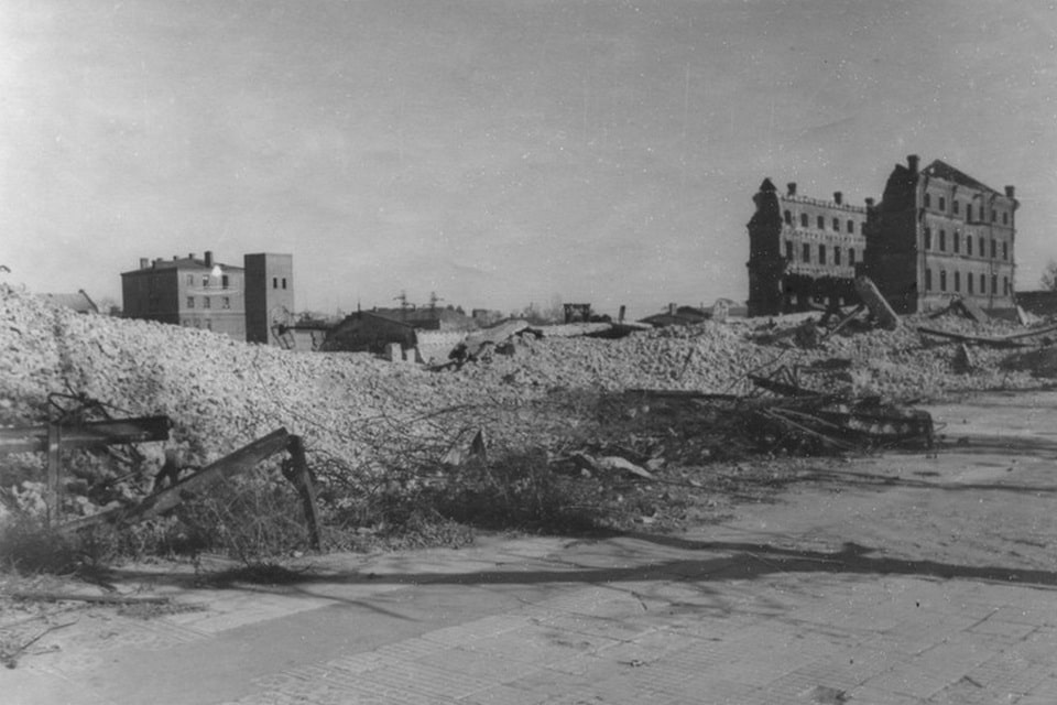 This is how some sections of the city looked liked in 1943