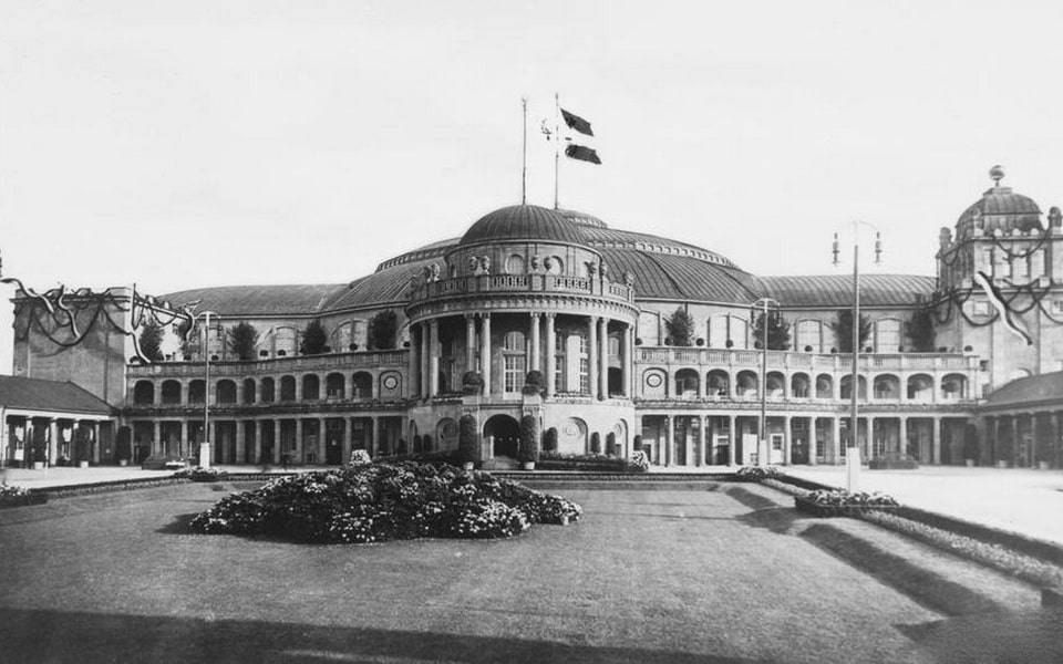 Festhalle Frankfurt, 1936 — the exhibition hall converted into a detention center for nearly 3,000 Jewish men after Kristallnacht, November 1938