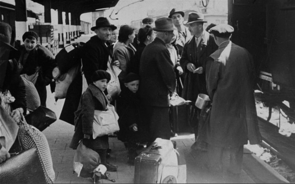 Deportation of Jews from Hanau, near Frankfurt am Main, to the Theresienstadt ghetto. Hanau, Germany, May 30, 1942.