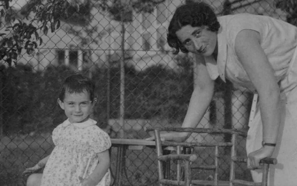 Anne Frank and her mother in the courtyard at Ganghoferstrasse 24, photograph 1932