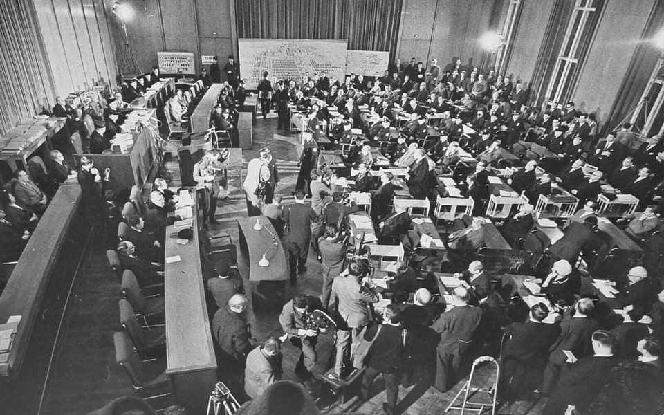 Auschwitz trials