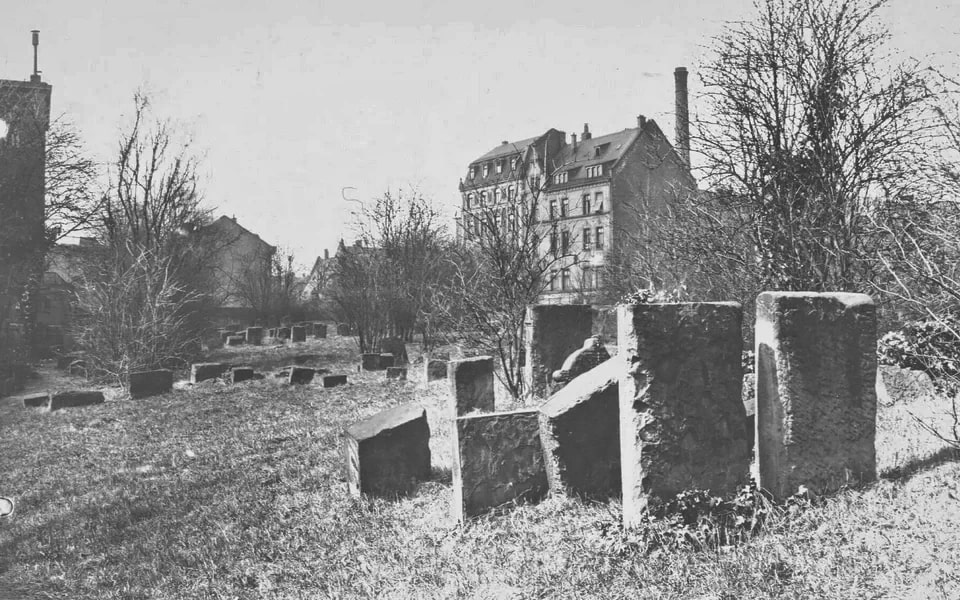 Jewish Cemetery Borneplatz Frankfurt