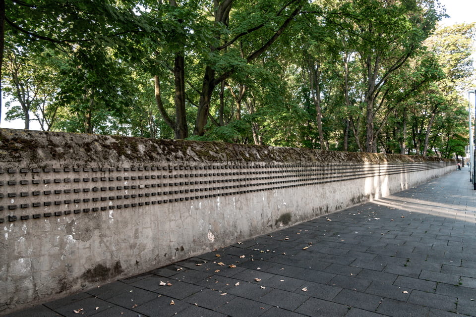Holocaust Memorial in Frankfurt today and how to visit