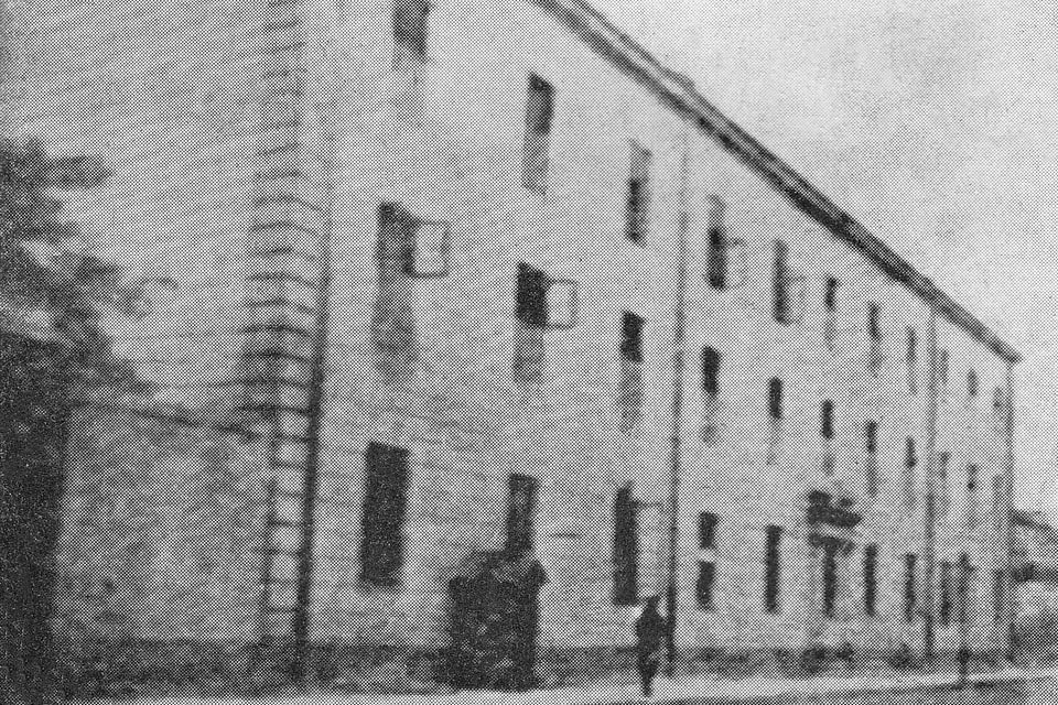 WOMEN_S PRISON - SERBIA 1907 2