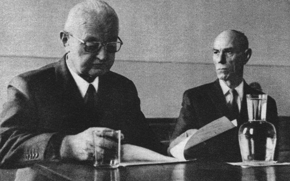 SS-Standartenführer Ludwig Hahn and SS-Rottenführer Thomas Wippenbeck during their trial in Hamburg.