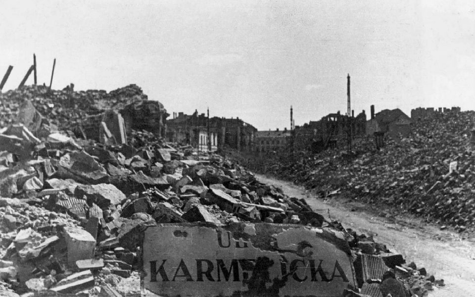 1943 , The plaque points to Karmelicka, but is it certain