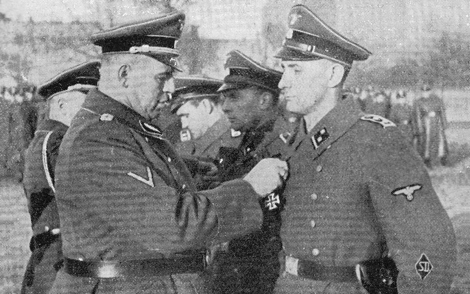 gestapo officers from Szuch avenue 25