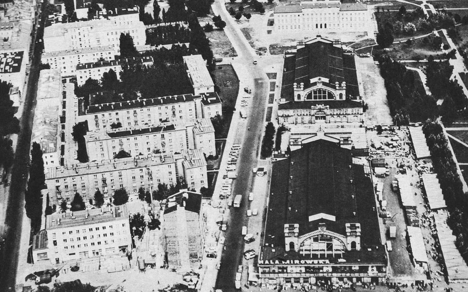 1976 , Hala Mirowska and fragments of the surrounding housing estates-