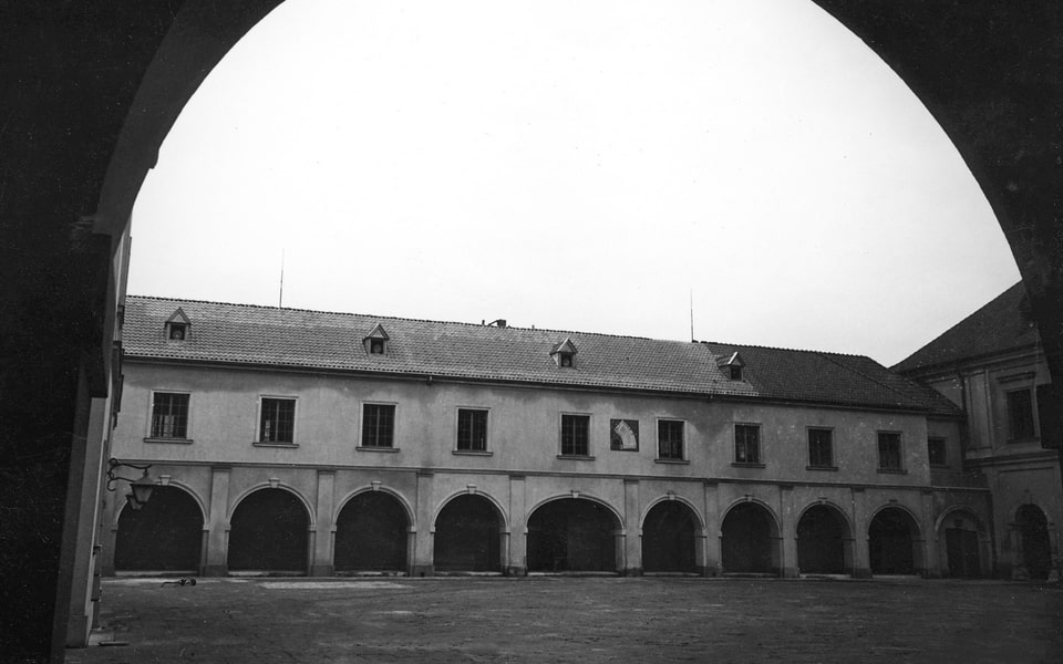 Warszawa_Arsenal_Krolewski_-_Panstwowe_Muzeum_Archeologiczne 1938 after reconstruction