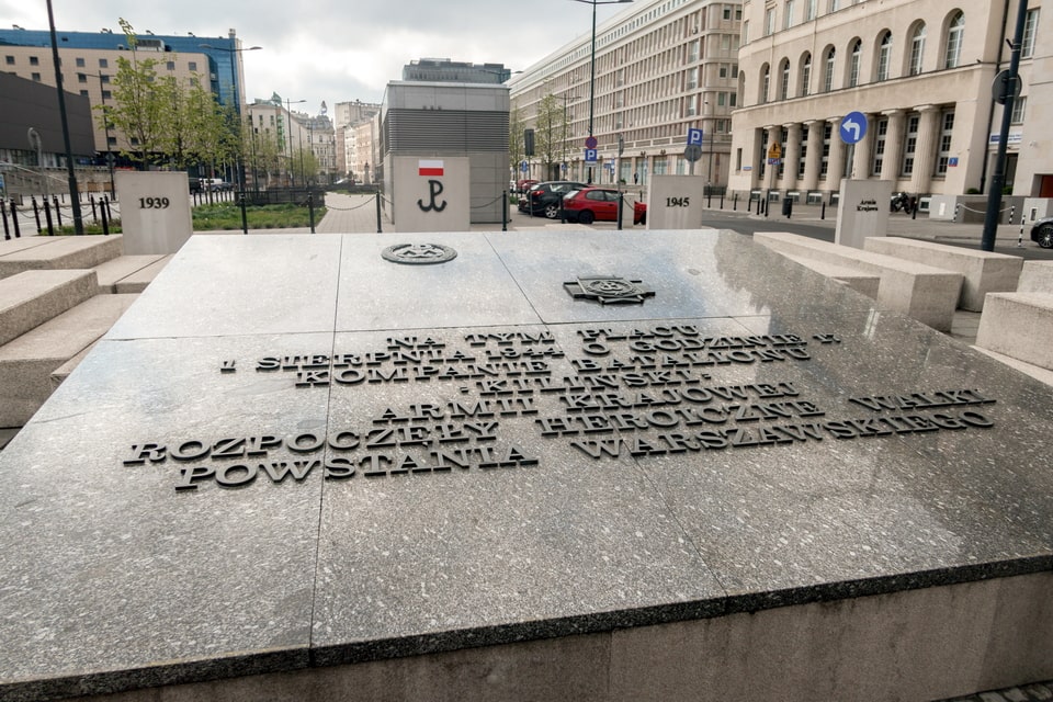 The memorial sign devoted to the Kilinski Batallion