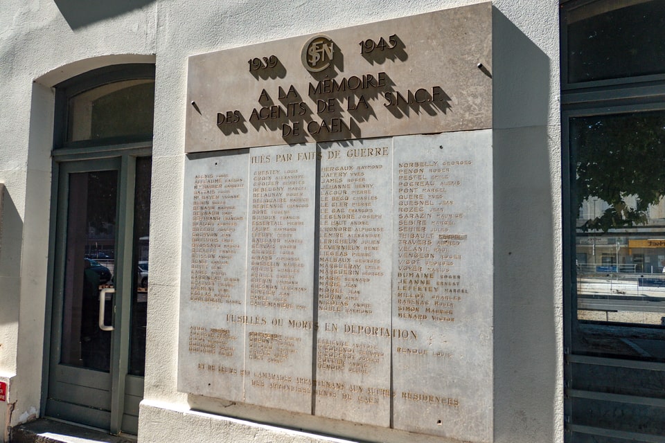 SNCF railway employees in this region who were killed in World War II.