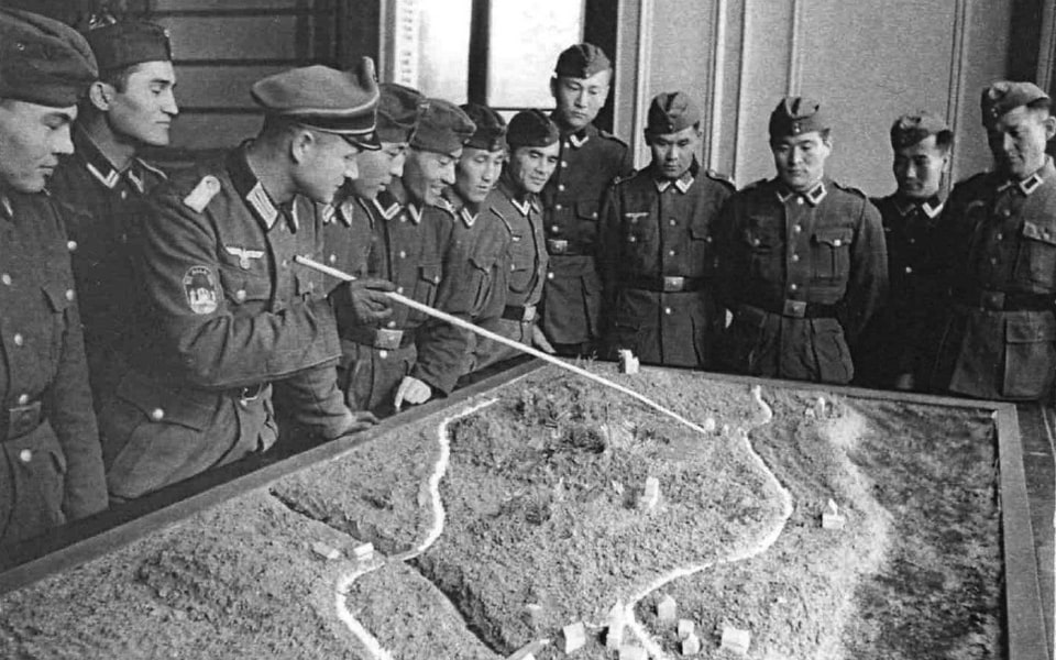 736 Infantry Regiment, 716 Division in the Caen area. Clearly Ostgruppen