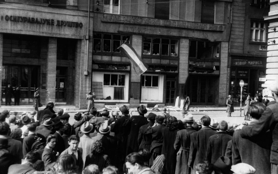 Belgrade residents protesting after Yugoslavia joined the Axis powers