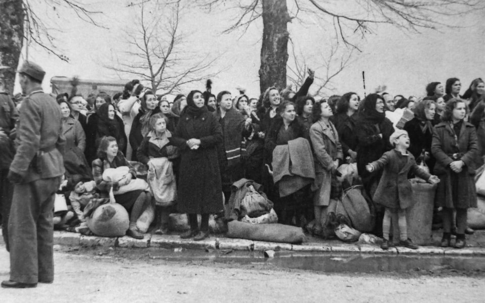 Women and children from the Jewish community of Ioannina, Greece, before deportation to Auschwitz concentration camp. 03/25/1944