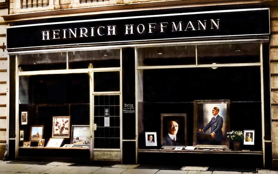 The photo agency of Heinrich Hoffmann, 1938
