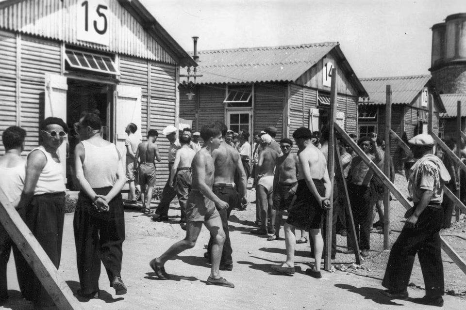 Beaune La Rolande, France, Jews in the camp, 1942