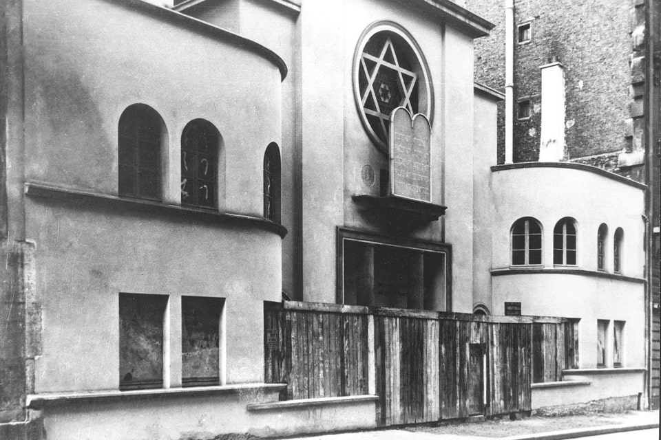 Paris, France, A synagogue on Saints Isaure, 1940_