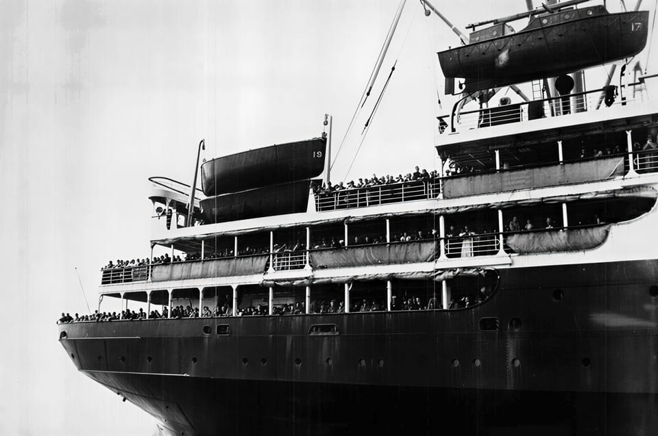 The refugee ship Washington, with numerous emigrants on board. 1939