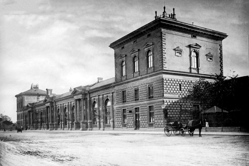 AspangenBahnhof station around 1905