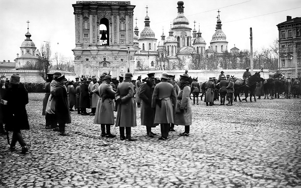 German soldiers in front of St. Sophia Cathedral, Kyiv, spring 1918
