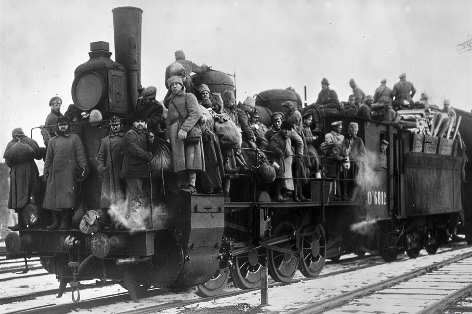 This is what the trains that took German soldiers home looked like.
