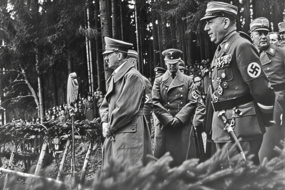 Walserberg. Speech to construction workers for the cornerstone of the Salzburg-Vienna part of the Reichsautobahn. April 7, 1938