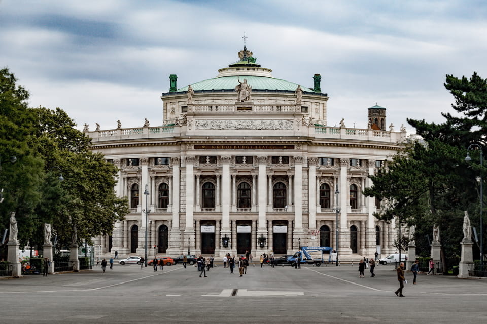 The Burgtheater seen from the Rathausplatz, photographed in 2017