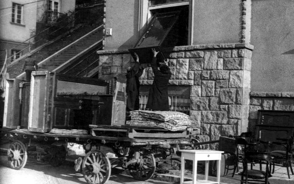 Budapest, Hungary, Removal of the contents of an apartment belonging to Jews to the ghetto