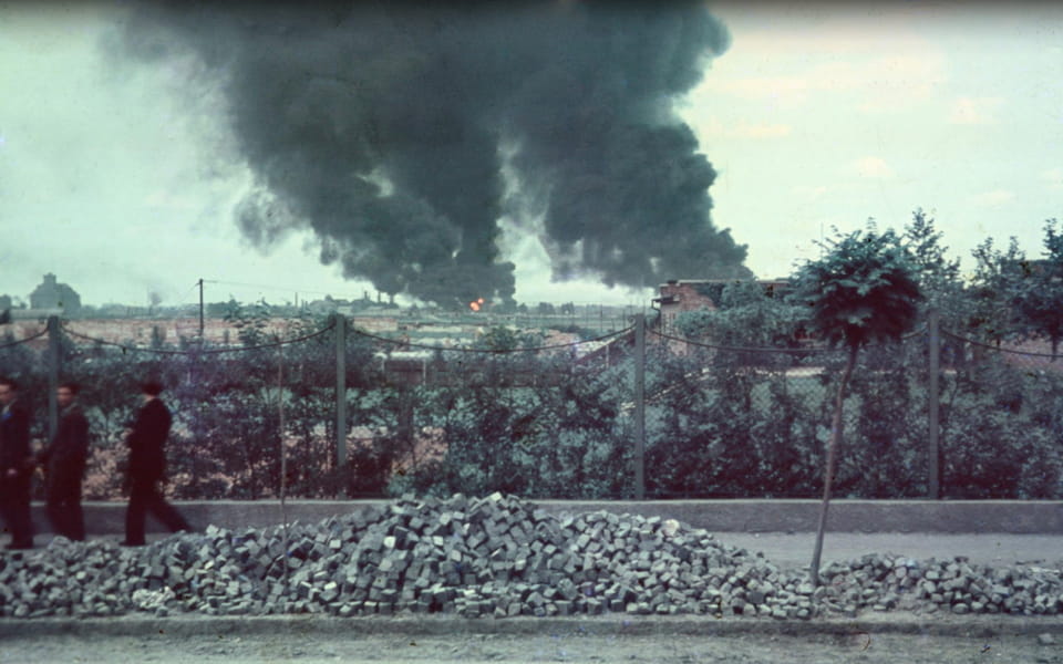 Opposite is the bomb-hit industrial area on Csepel Island 1944